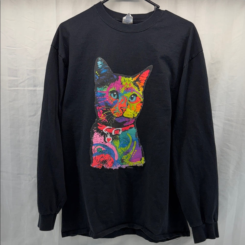 Vibrant Cat Graphic Black Sweatshirt